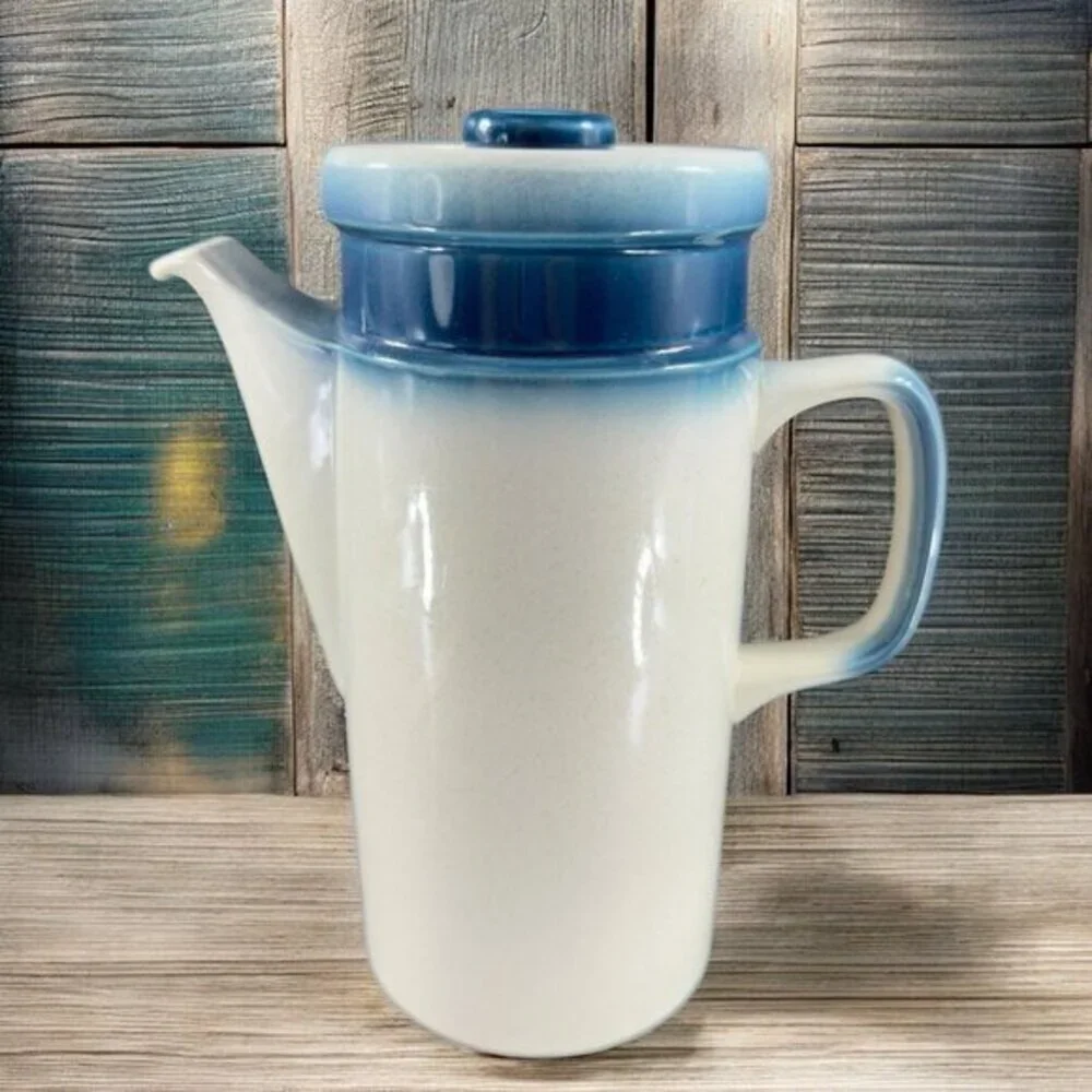 Wedgwood Blue Pacific‎ Ceramic Teapot Coffee Pot Made in England Tall White Blue